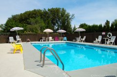 Rosedale Motel Pool